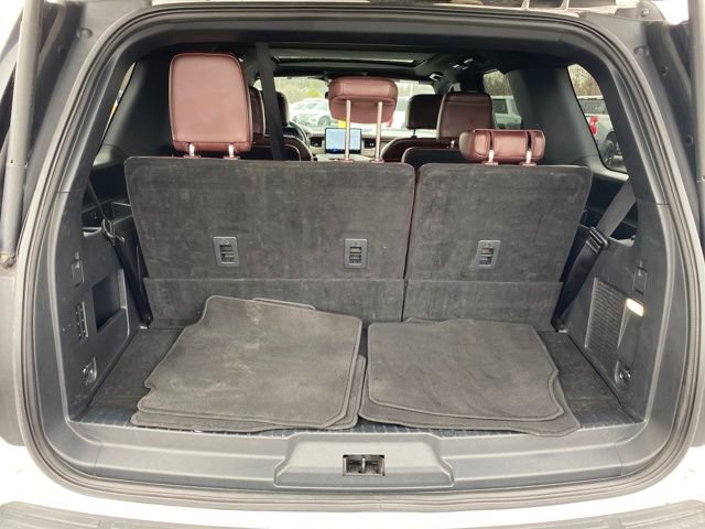 Used 2024 Ford Expedition Limited AWD/4WD image 22