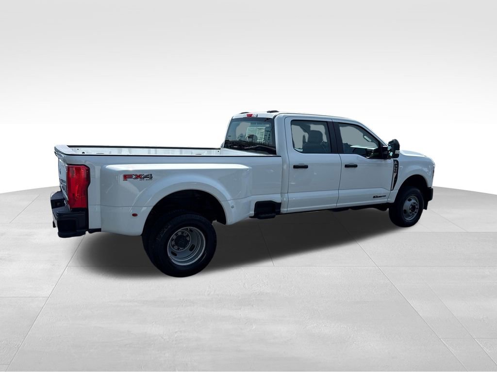 Used 2024 Ford F350 XL AWD/4WD image 6
