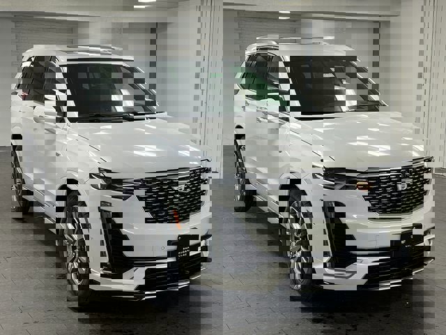 New 2025 Cadillac XT6 Premium Luxury w/ Technology Package image 2