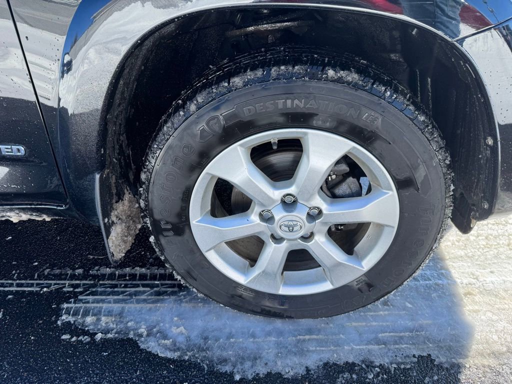 Used 2010 Toyota RAV4 Limited image 26