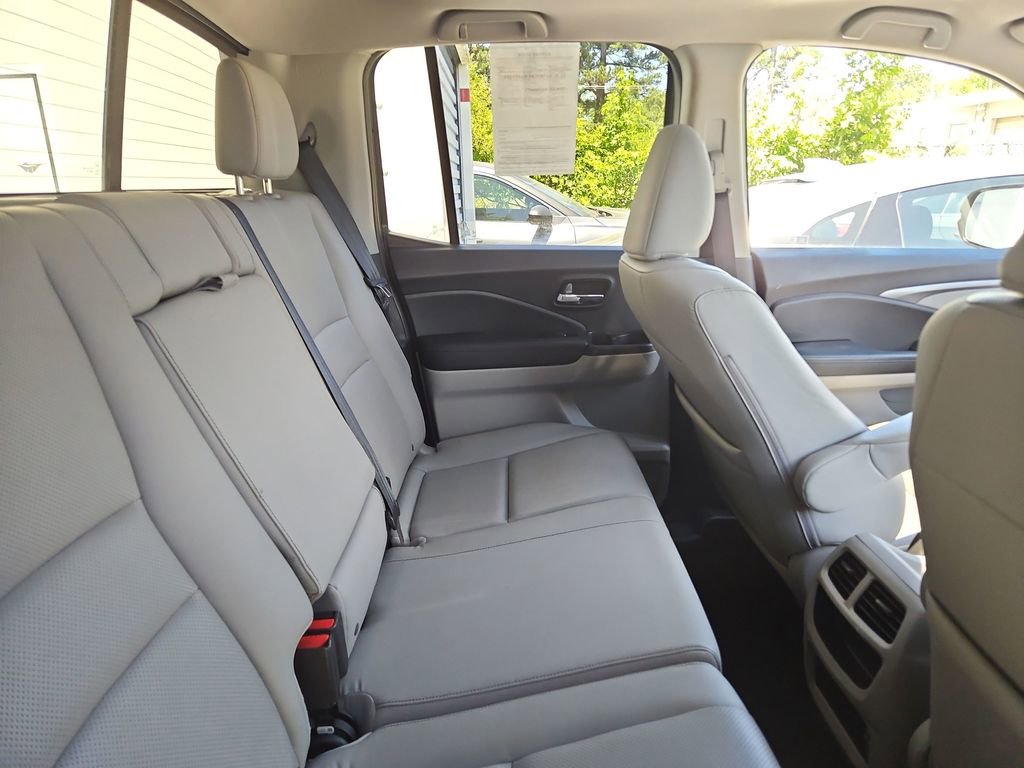 Used 2023 Honda Ridgeline RTL-E image 9