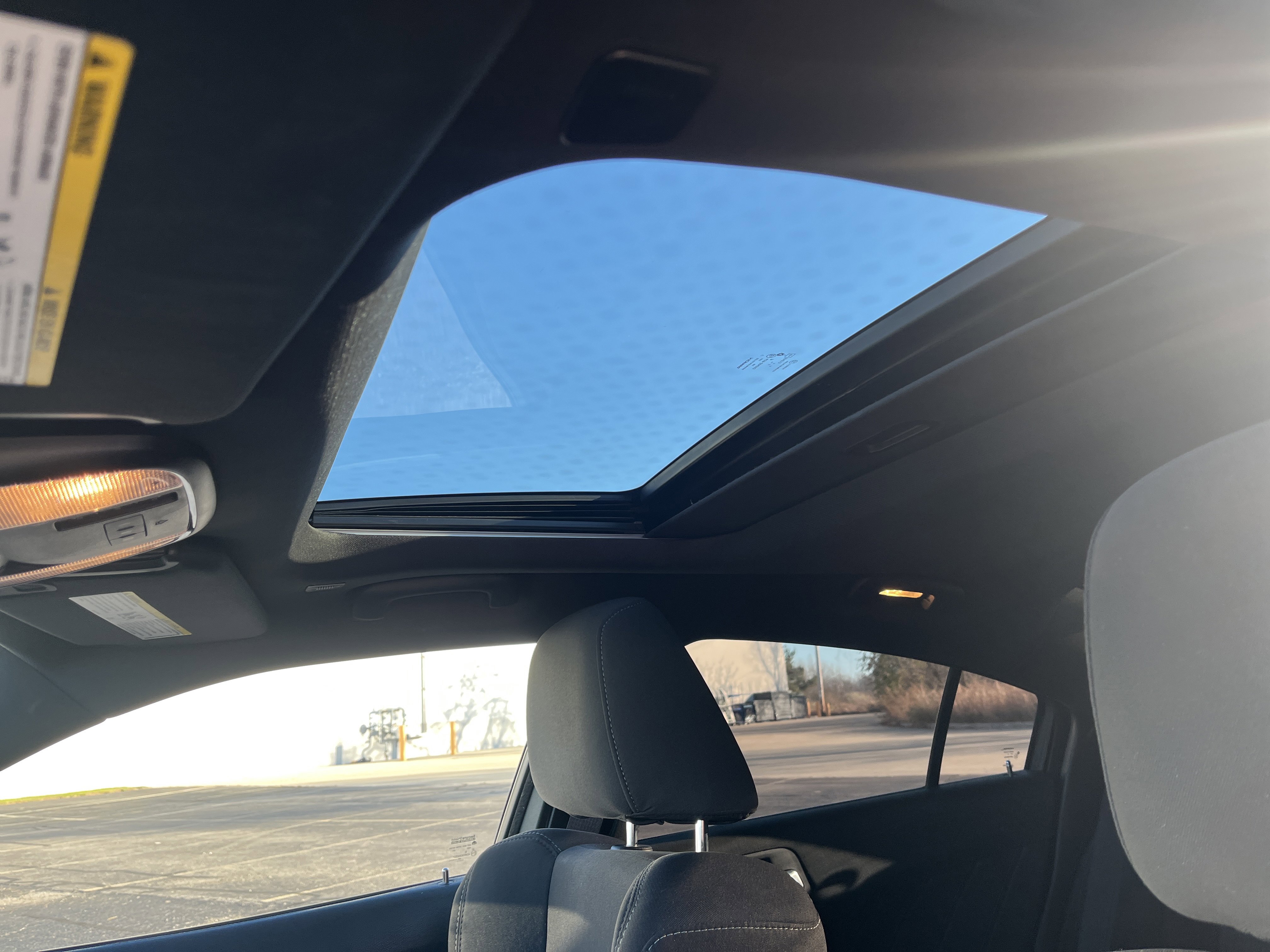 Used 2022 Dodge Charger R/T w/ Harman/Kardon Audio Group image 36