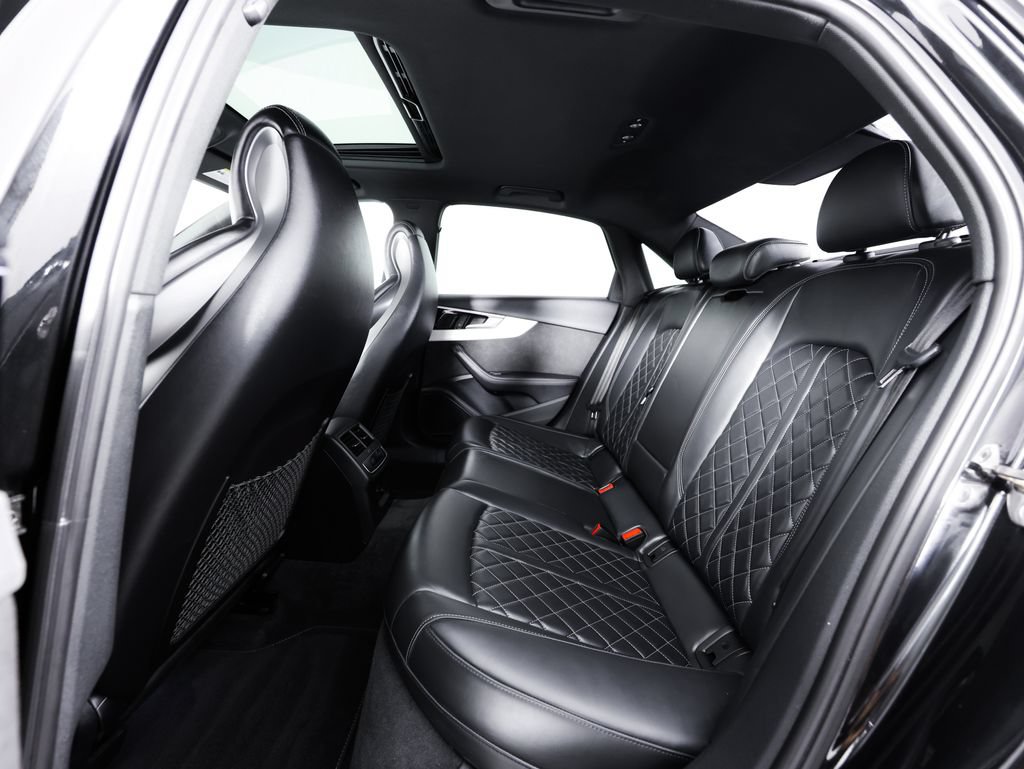 Used 2020 Audi S4 Prestige AWD/4WD image 21