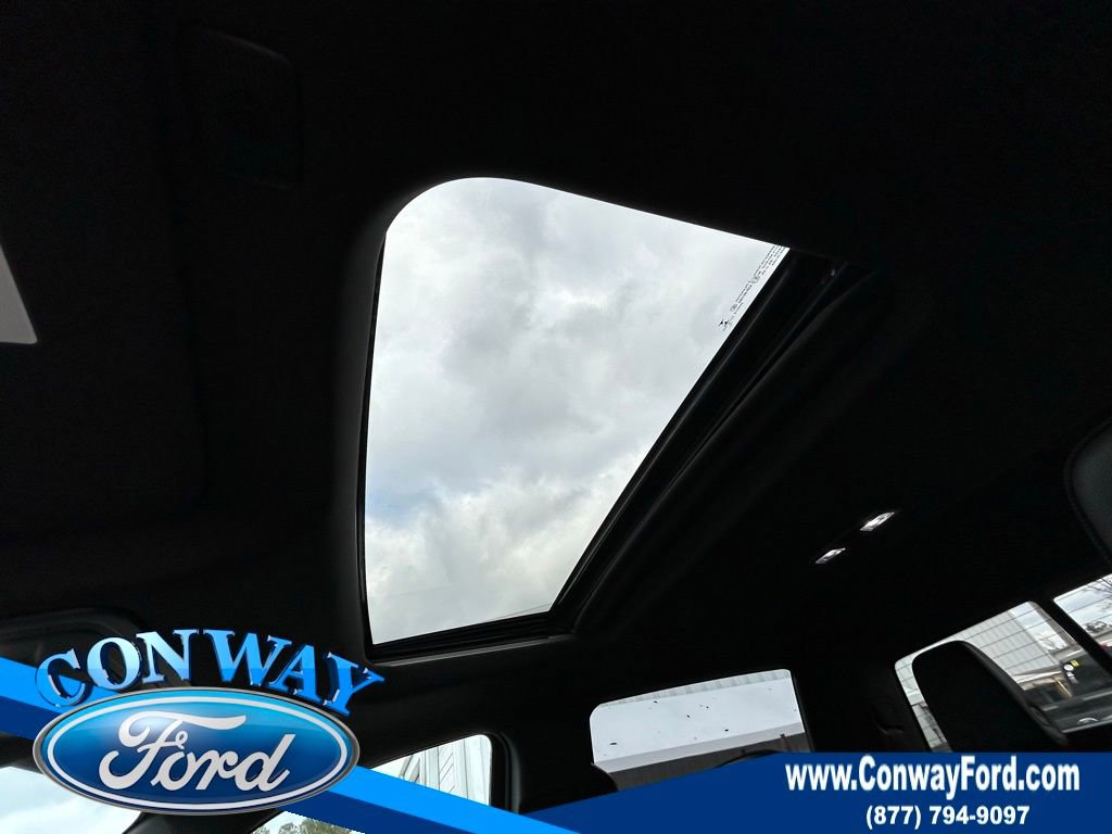 Used 2022 Chevrolet Silverado 1500 High Country w/ High Country Premium Package image 32