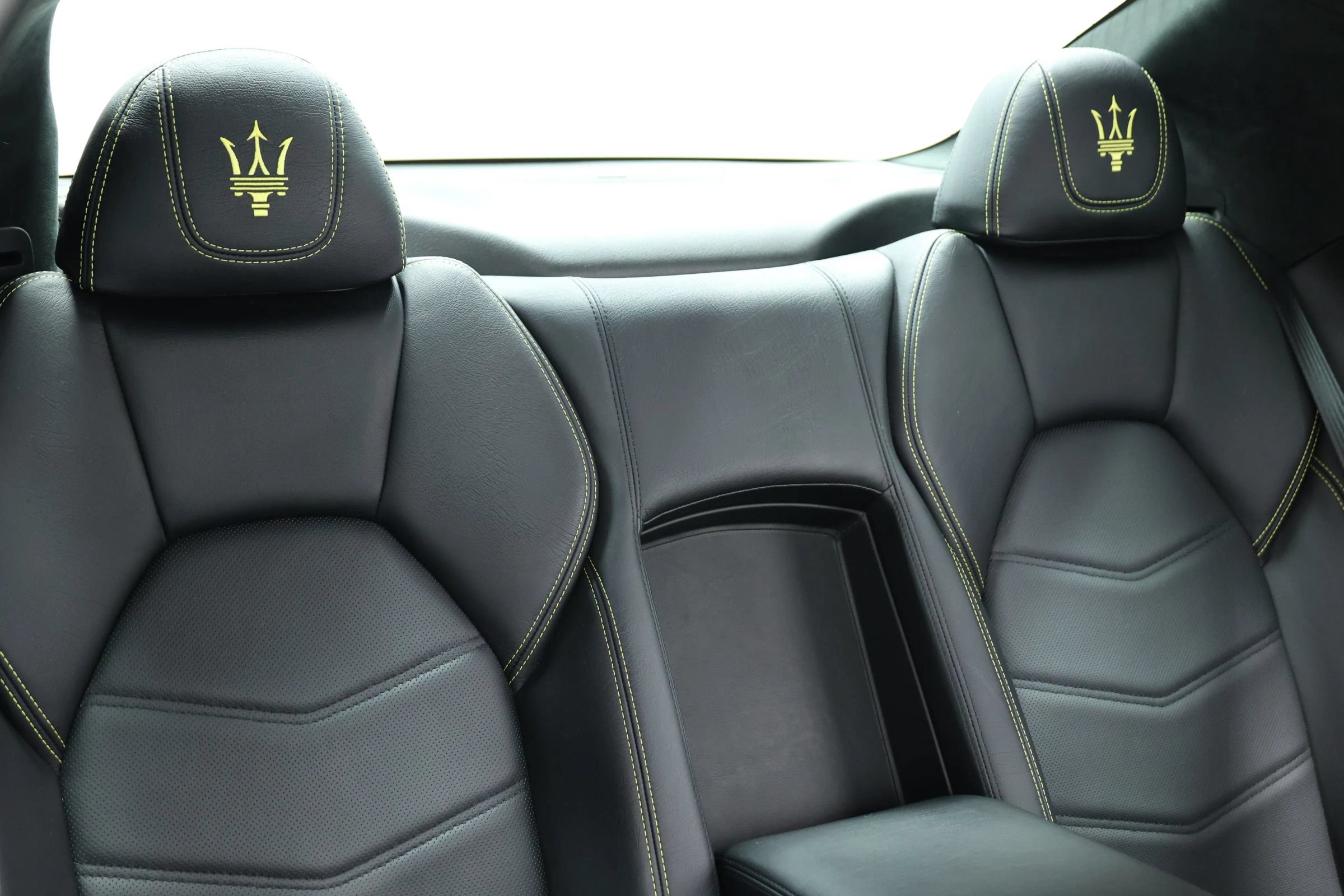Used 2016 Maserati GranTurismo Sport RWD image 65