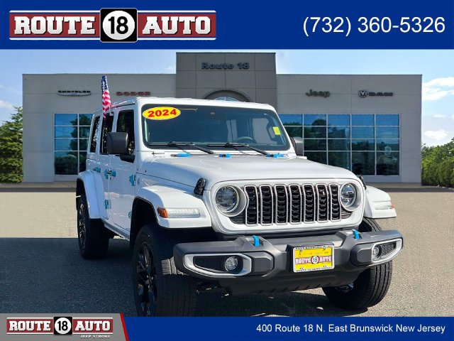 Used 2024 Jeep Wrangler Unlimited Sahara AWD/4WD image 1