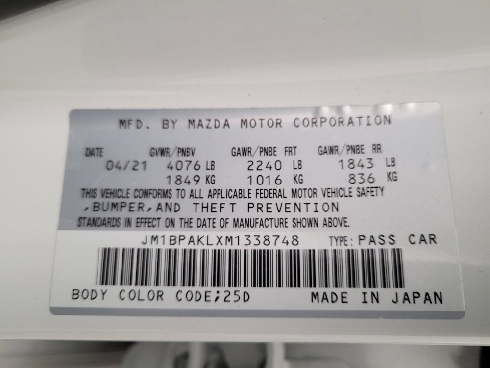 Used 2021 MAZDA MAZDA3 s image 33