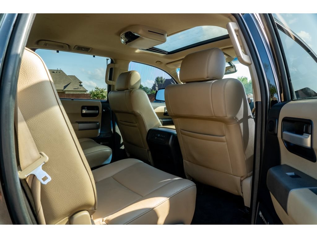 Used 2016 Toyota Sequoia Limited RWD image 17