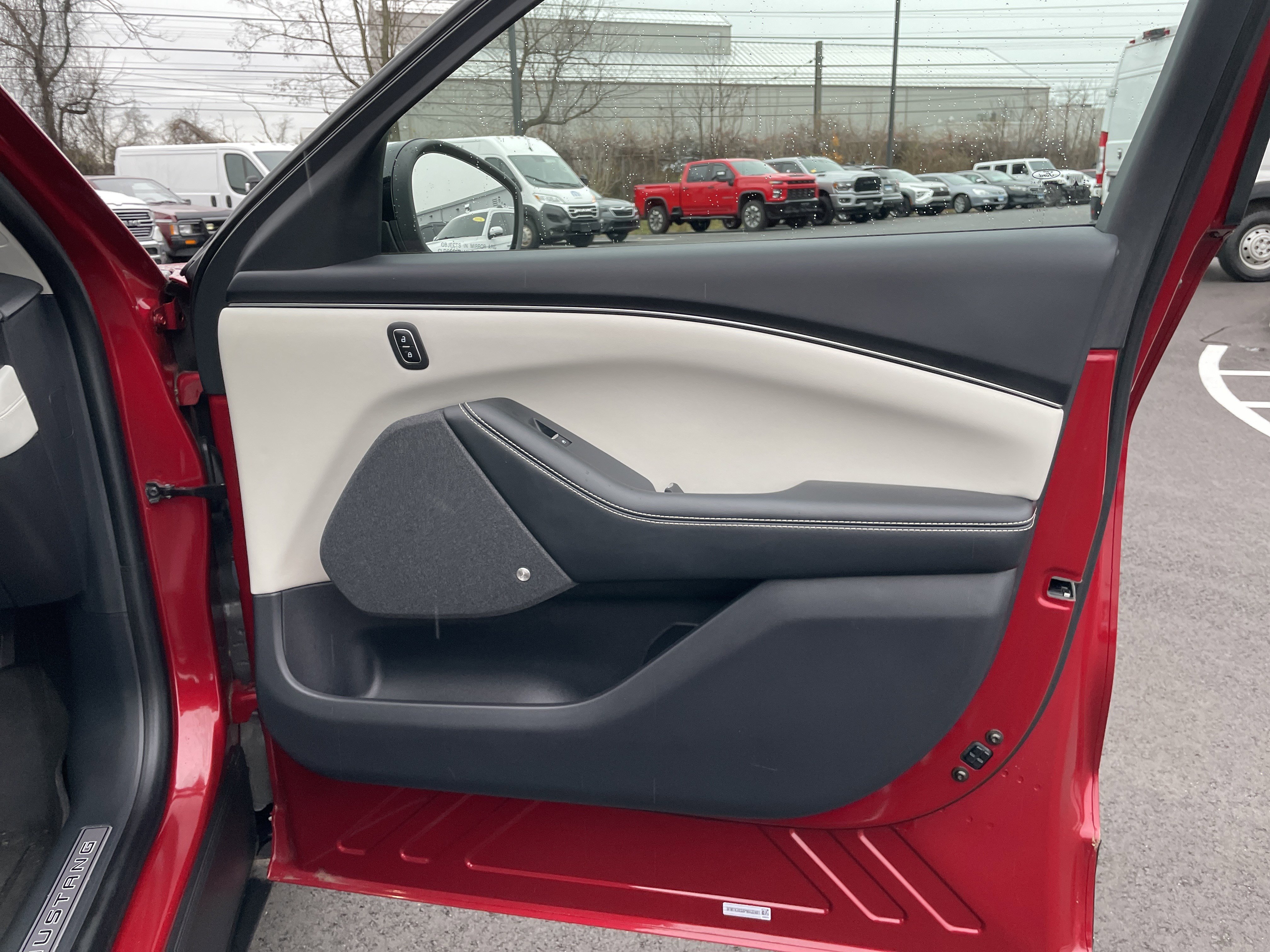 Used 2023 Ford Mustang Mach-E Premium image 11