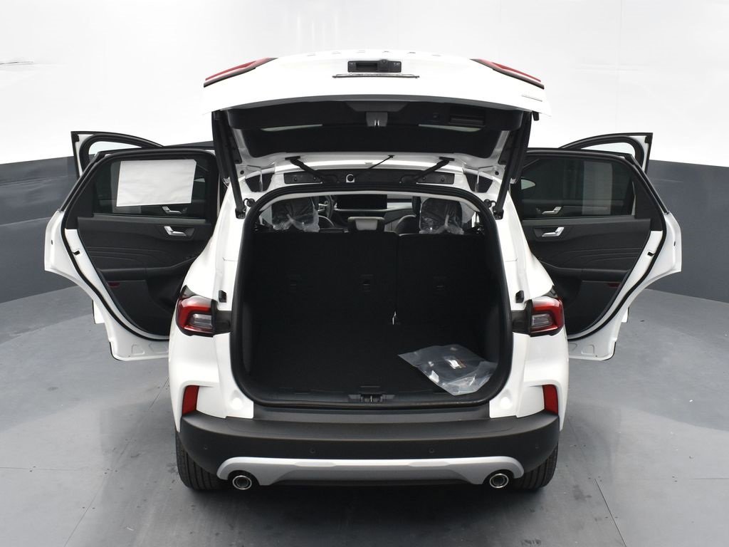 New 2025 Ford Escape SE image 41