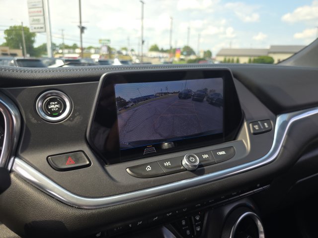 Used 2019 Chevrolet Blazer LT FWD image 20