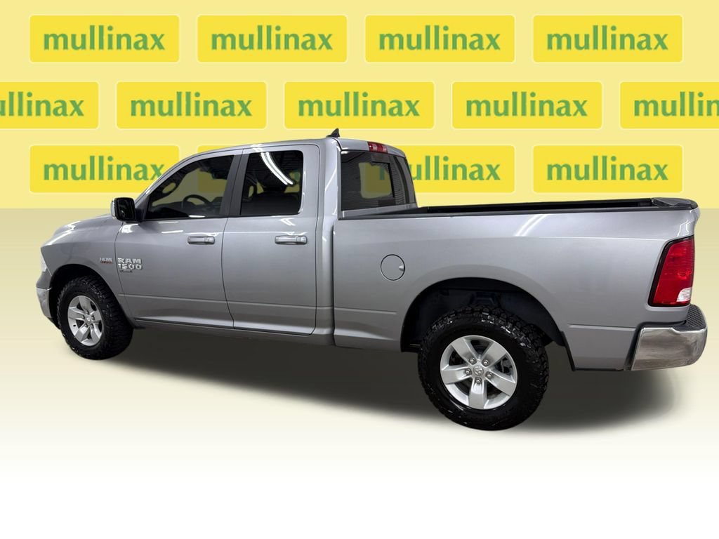 Used 2019 RAM 1500 Classic SLT w/ Luxury Group AWD/4WD image 9