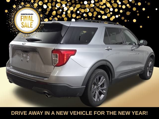 Used 2021 Ford Explorer XLT w/ Equipment Group 202A image 6