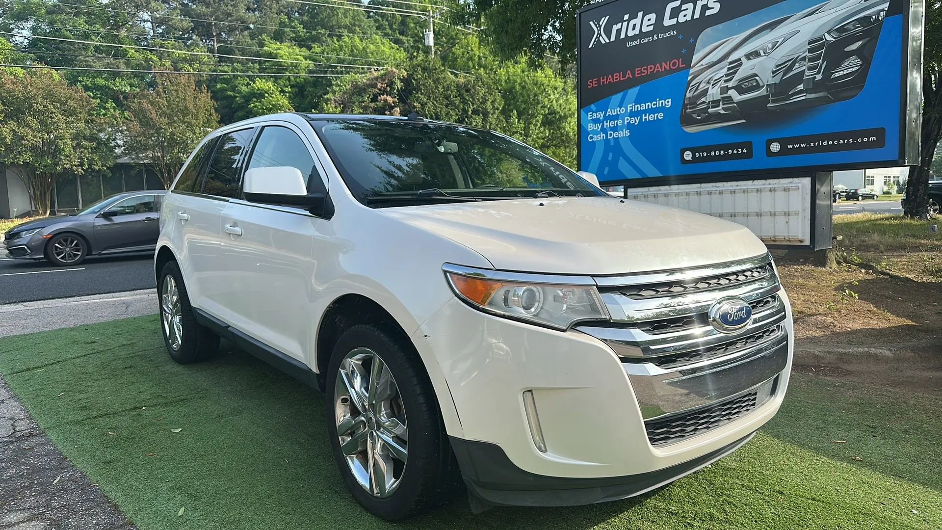 Used 2011 Ford Edge Limited w/ 302A Rapid Spec Order Code FWD image 1