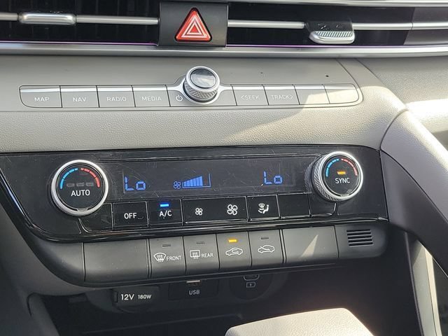 Certified 2024 Hyundai Elantra SEL FWD image 13