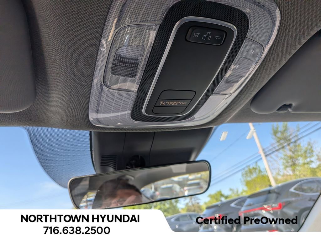Used 2025 Hyundai Elantra Sport FWD image 23