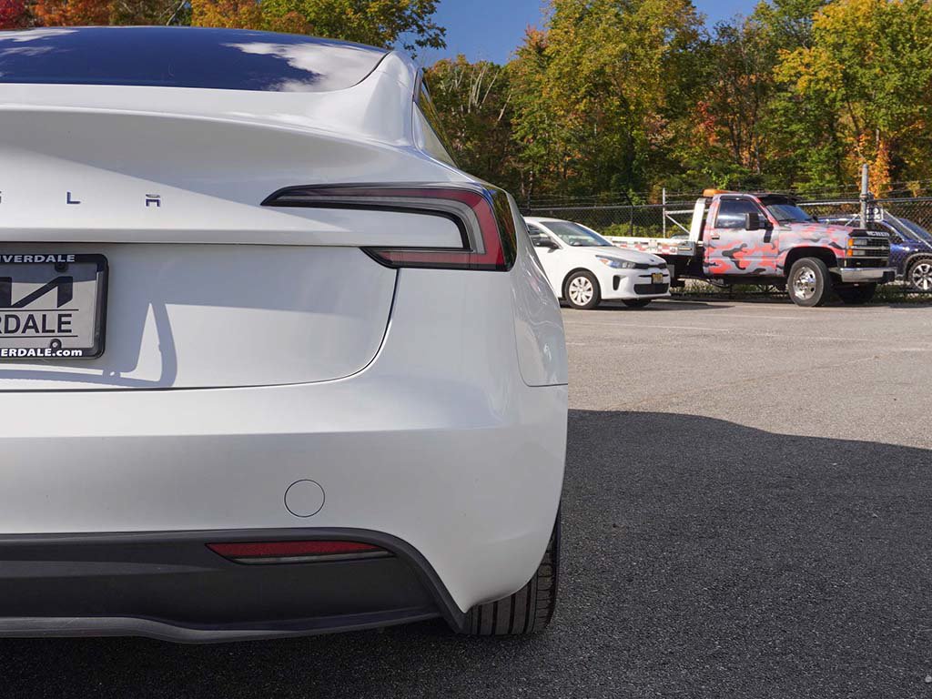 Used 2025 Tesla Model 3 Long Range RWD image 15
