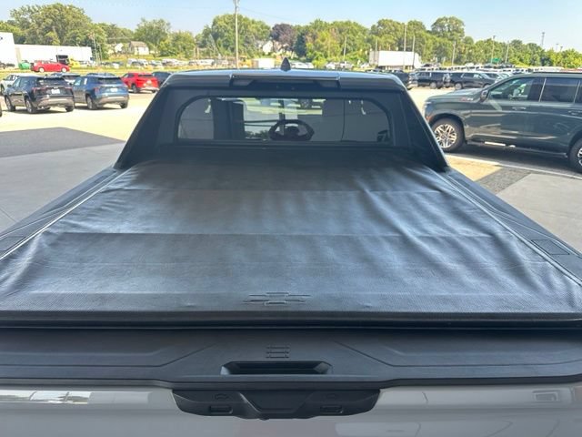 Used 2025 Chevrolet Silverado EV RST AWD/4WD image 13