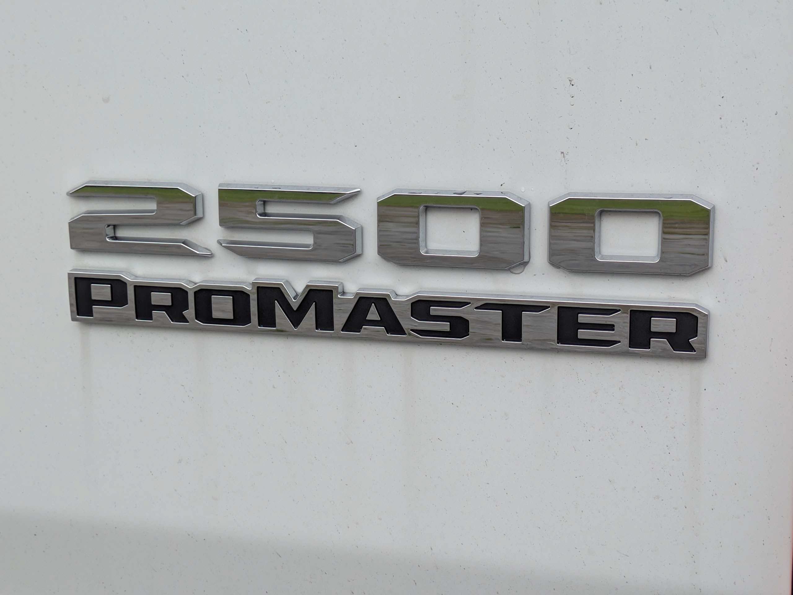 Used 2025 RAM ProMaster 2500 w/ U-Haul Equipment Group FWD image 30