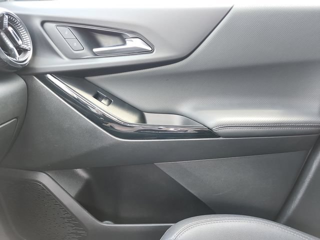 Used 2025 Chevrolet Equinox LT w/ Convenience Package II AWD/4WD image 32