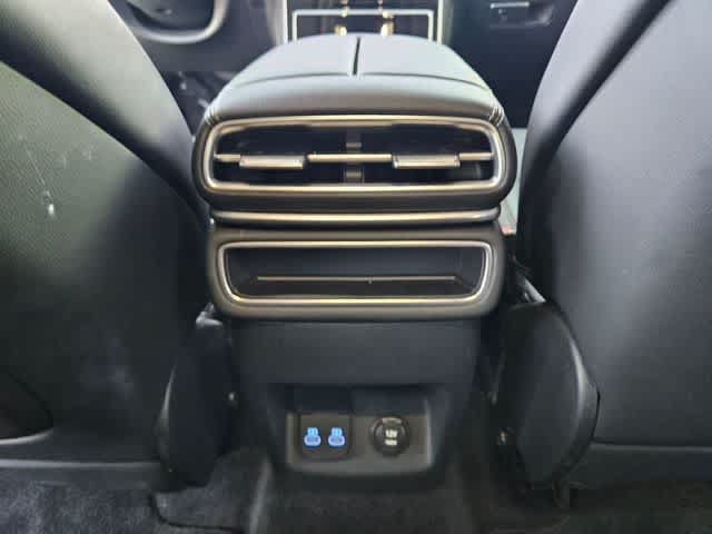 Used 2025 Genesis GV80 2.5T Standard AWD/4WD image 15