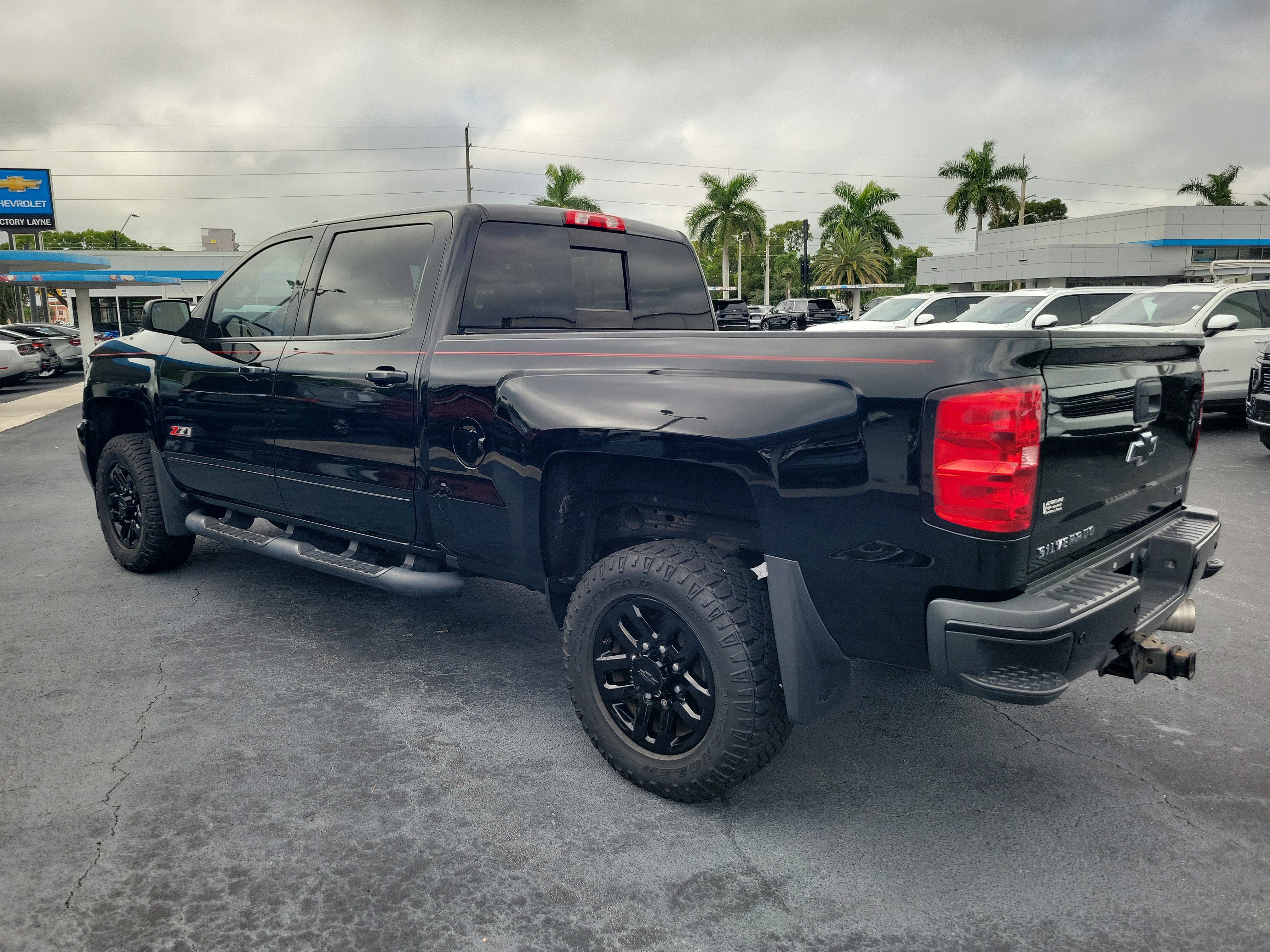 Used 2019 Chevrolet Silverado 2500 LTZ w/ Duramax Plus Package AWD/4WD image 3