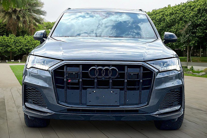 Used 2020 Audi SQ7 Prestige AWD/4WD image 2