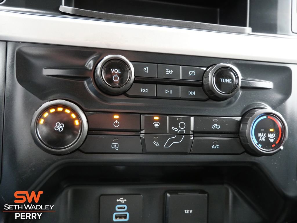 Used 2023 Ford F250 XLT w/ FX4 Off-Road Package image 16