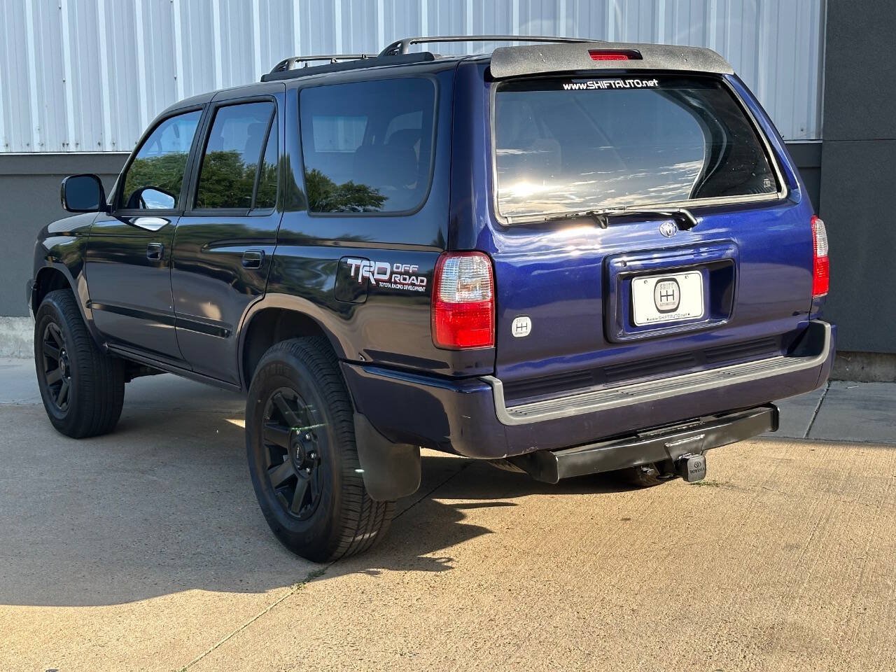 Used 2001 Toyota 4Runner SR5 w/ Upgrade Value Pkg 3 AWD/4WD image 12