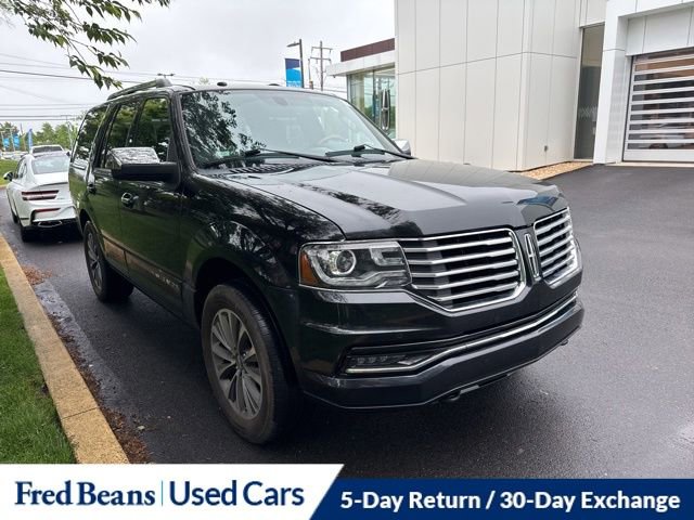 Used 2017 Lincoln Navigator Select