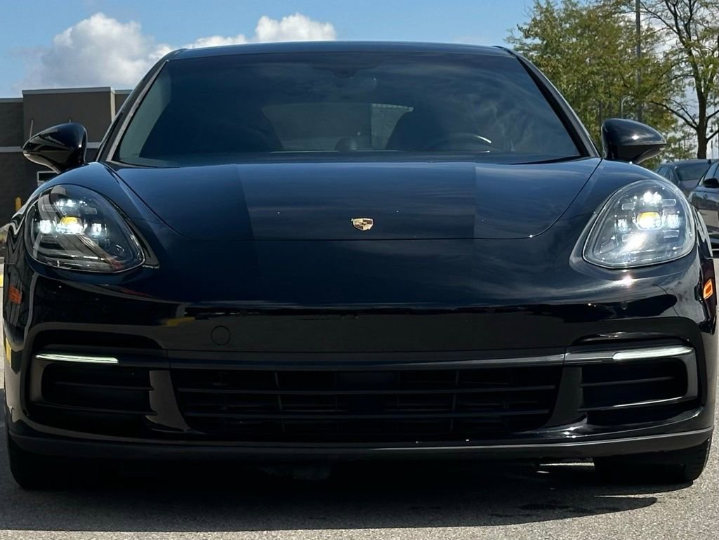 Used 2019 Porsche Panamera image 3