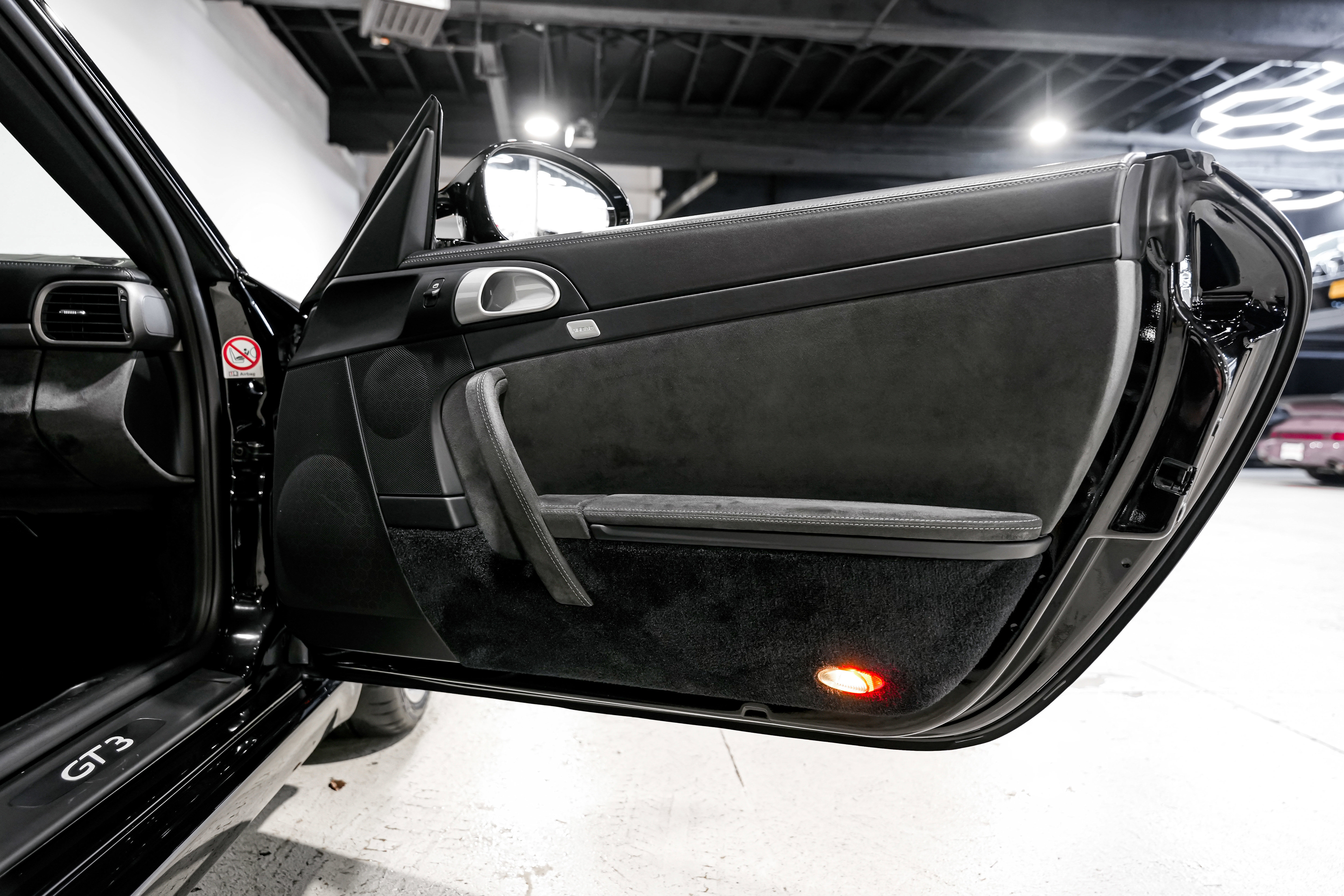 Used 2010 Porsche 911 GT3 image 26