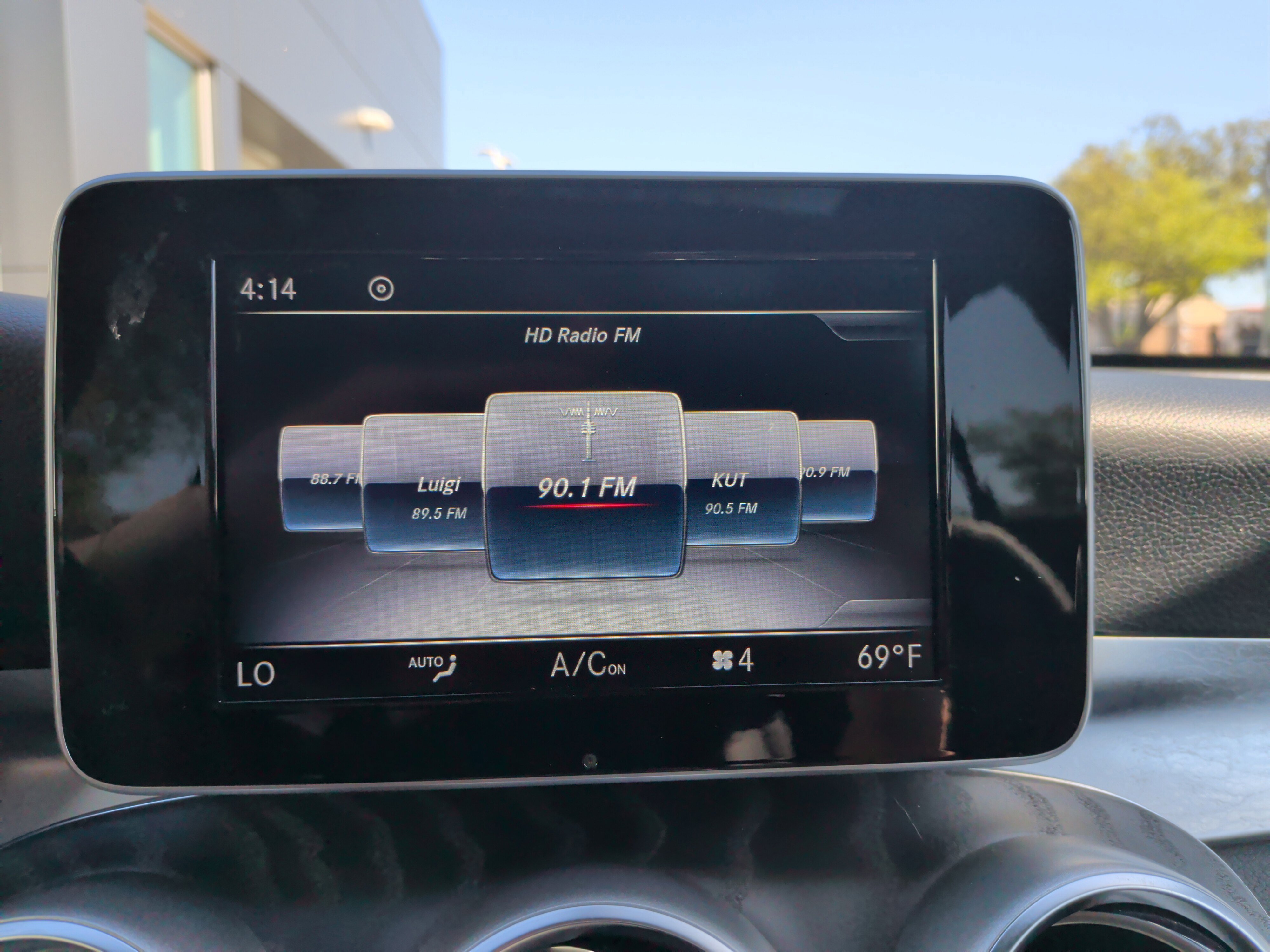 Used 2018 Mercedes-Benz GLC 300 image 23