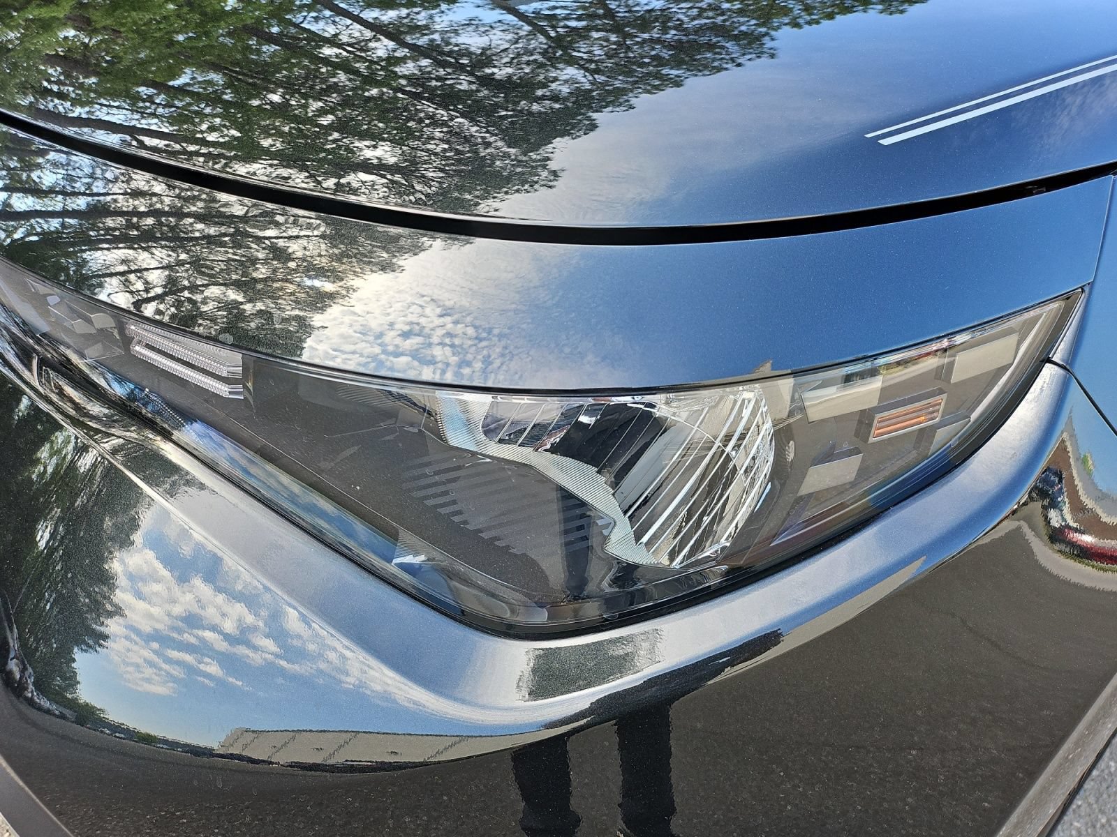 Used 2025 Kia Soul LX FWD image 7
