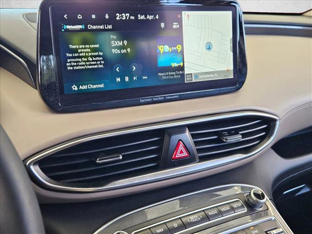 Used 2023 Hyundai Santa Fe Limited image 15