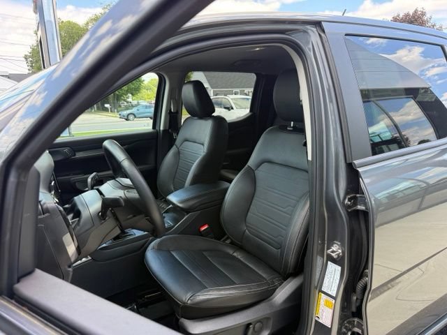 Used 2024 Ford Ranger Lariat w/ Advanced Towing Package AWD/4WD image 13