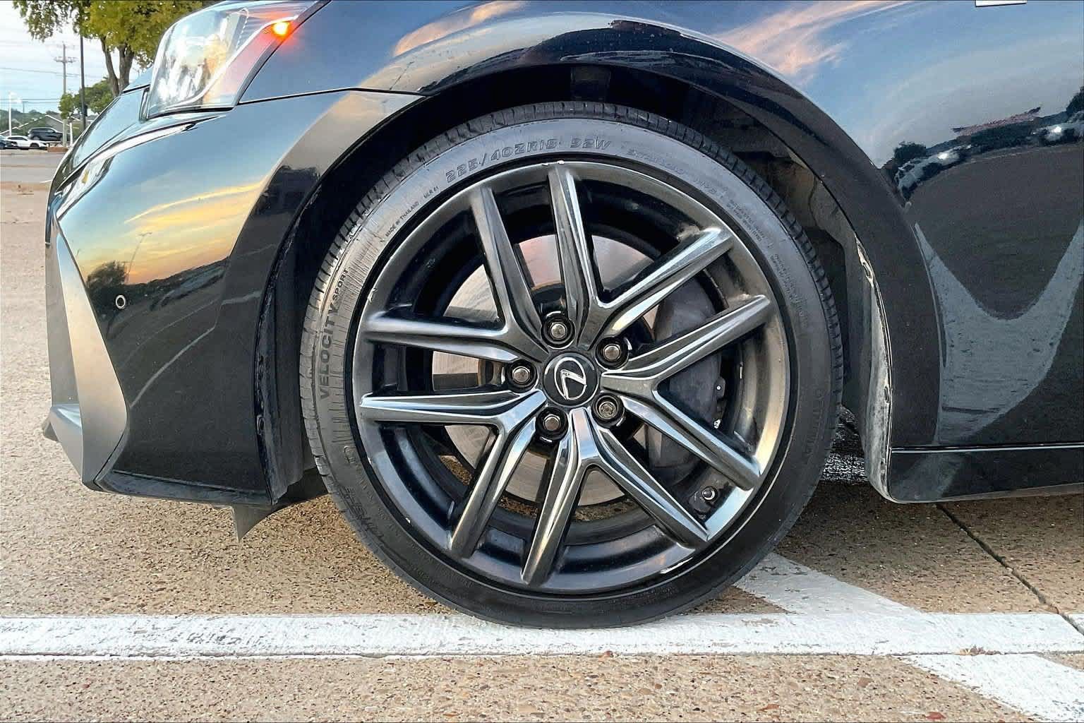 Used 2020 Lexus IS 300 F Sport w/ Blackline Edition AWD/4WD image 7