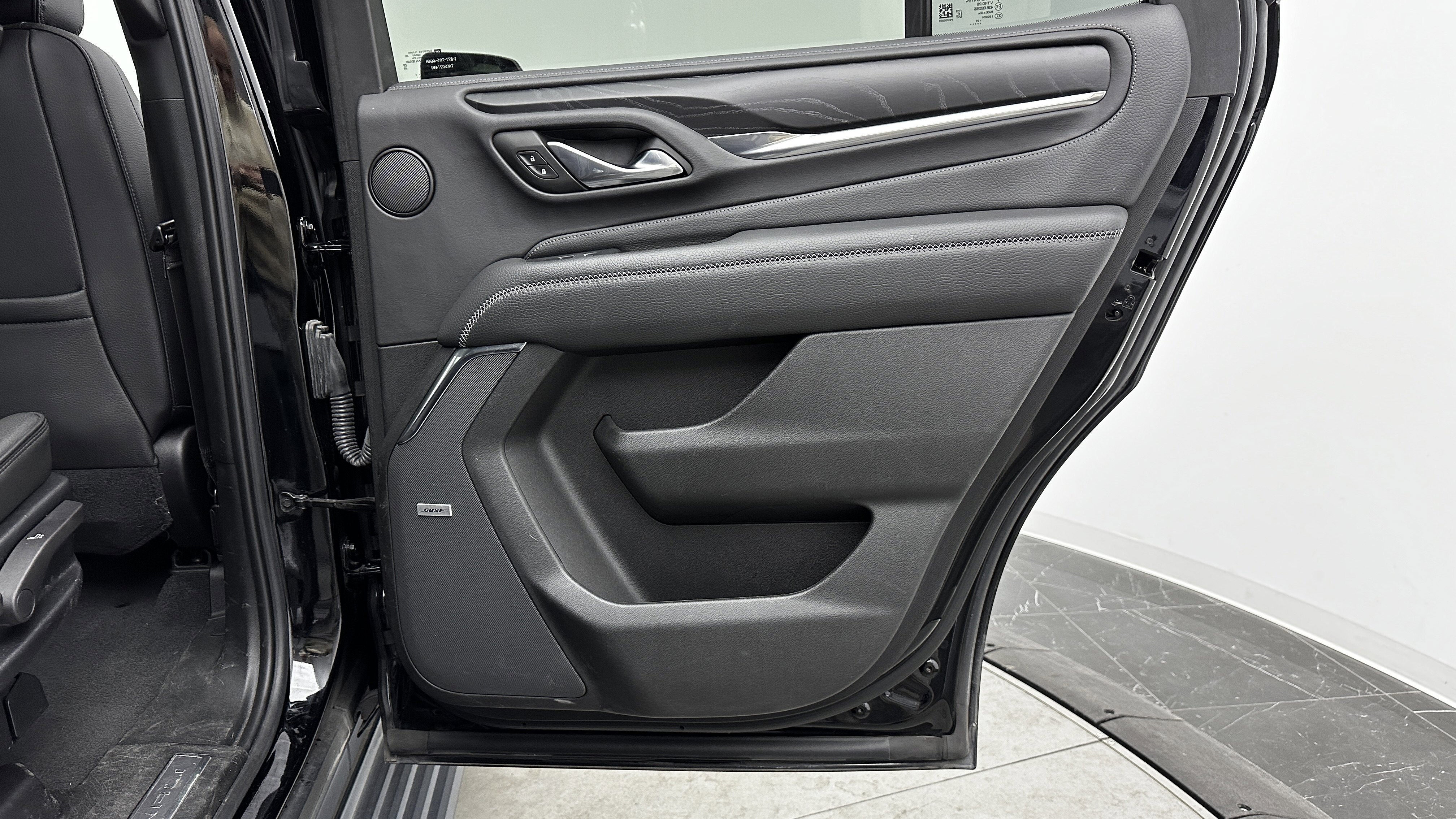 Used 2021 GMC Yukon Denali w/ Denali Premium Package image 36