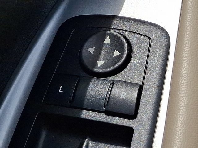 Used 2012 Dodge Journey American Value Package FWD image 15