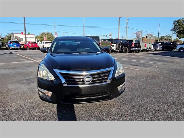Used 2014 Nissan Altima 2.5 S w/ Sport Value Package image 18