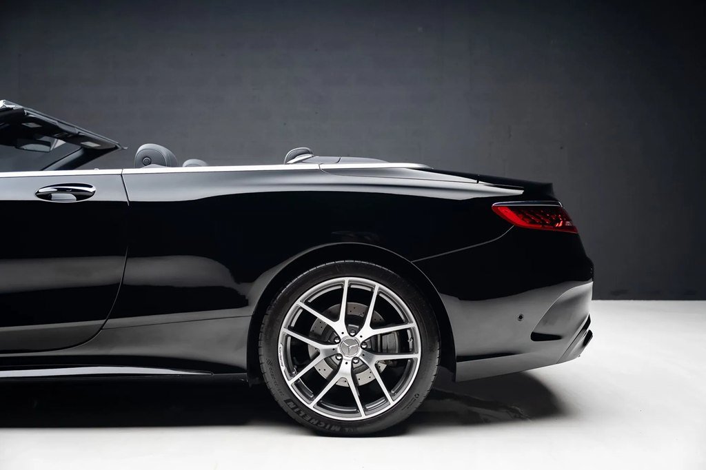 Used 2018 Mercedes-Benz S 560 Cabriolet image 17