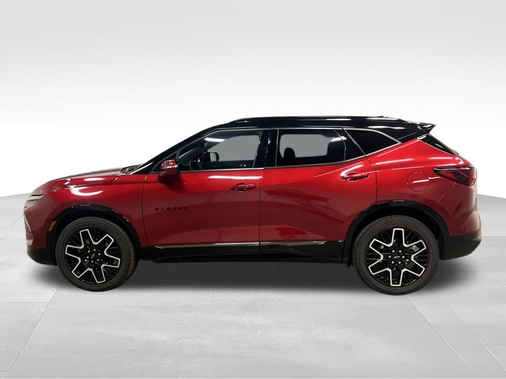 Certified 2023 Chevrolet Blazer RS w/ Driver Confidence II Package AWD/4WD image 6
