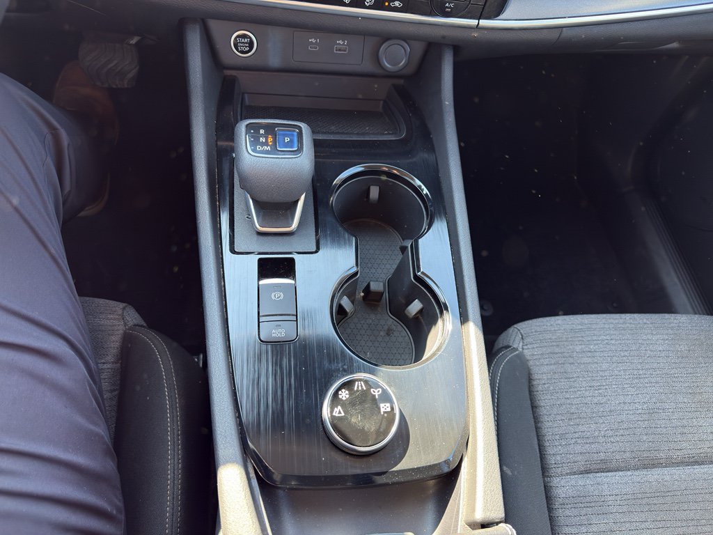 Used 2021 Nissan Rogue SV AWD/4WD image 14