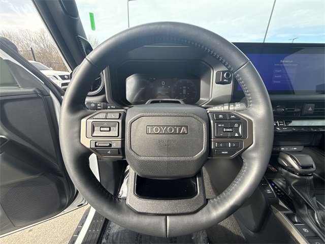 Used 2024 Toyota Land Cruiser image 14