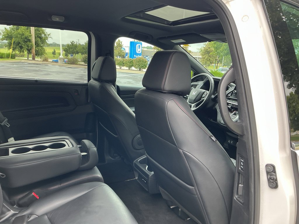 Used 2025 Honda Odyssey Sport-L image 37
