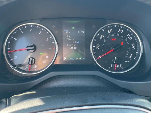 Used 2021 Toyota RAV4 XLE Premium image 29