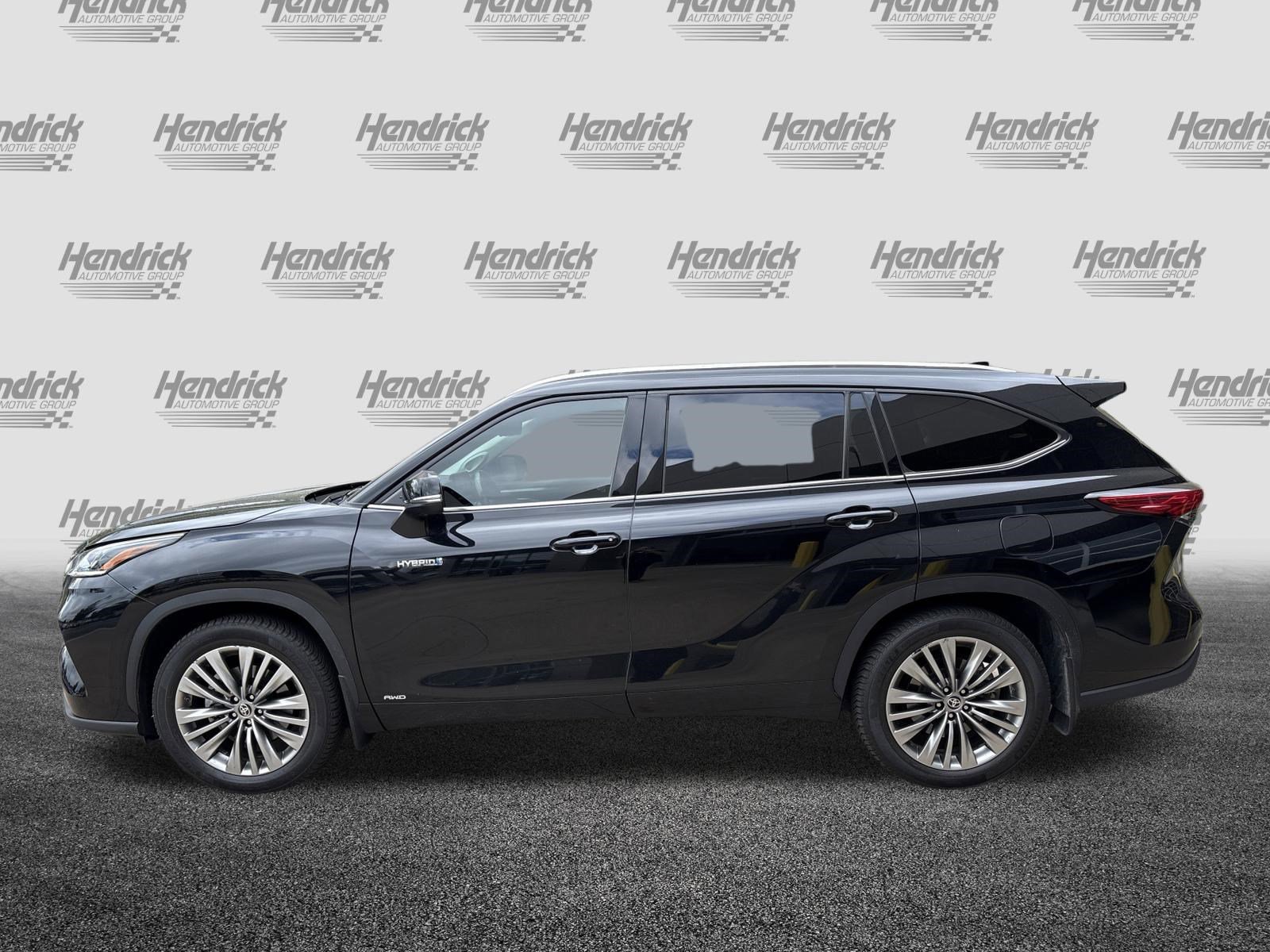 Used 2021 Toyota Highlander Platinum AWD/4WD image 7