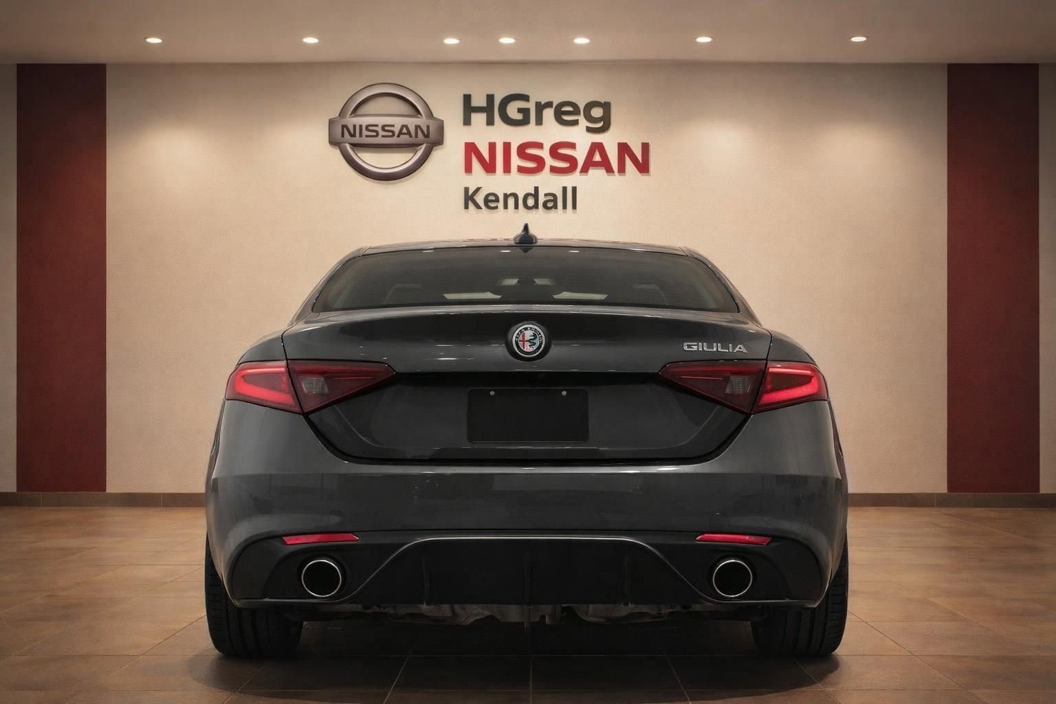 Used 2023 Alfa Romeo Giulia Sprint RWD image 6