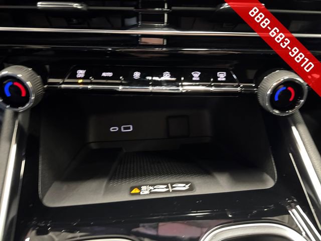 New 2026 Chevrolet Traverse Z71 w/ Driver Confidence Package image 17