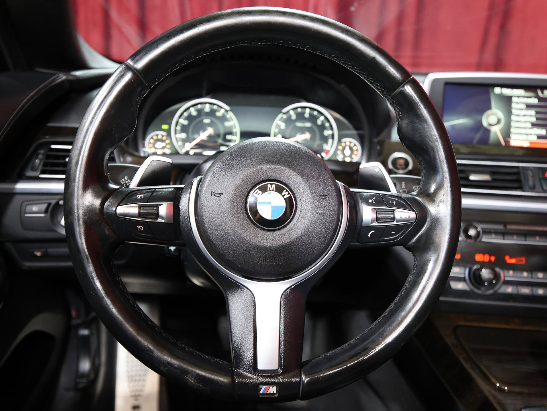 Used 2015 BMW 640i Convertible RWD image 18